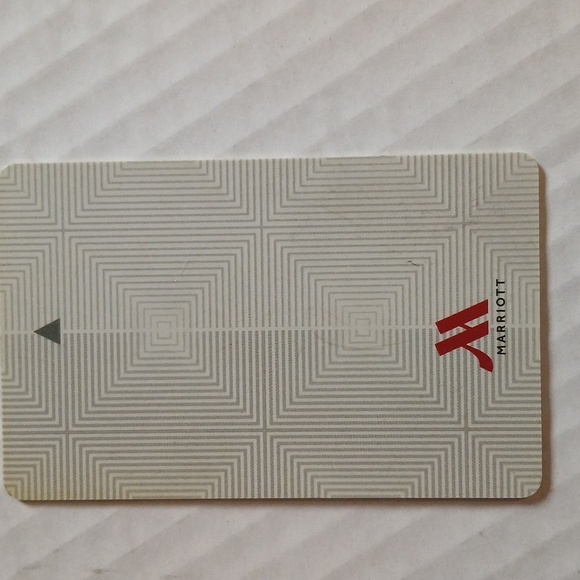 Marriott Hotel Room Key Card Travel Memorabilia Collectible Geometric Print - Picture 4 of 7